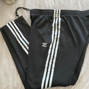 Adidas ladies Athletic Pants- Size large